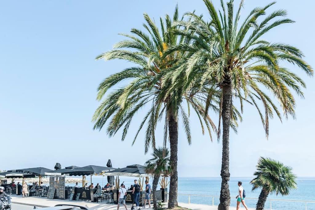 Superbe Studio Avec Terrasse En Front De Mer مينتون المظهر الخارجي الصورة