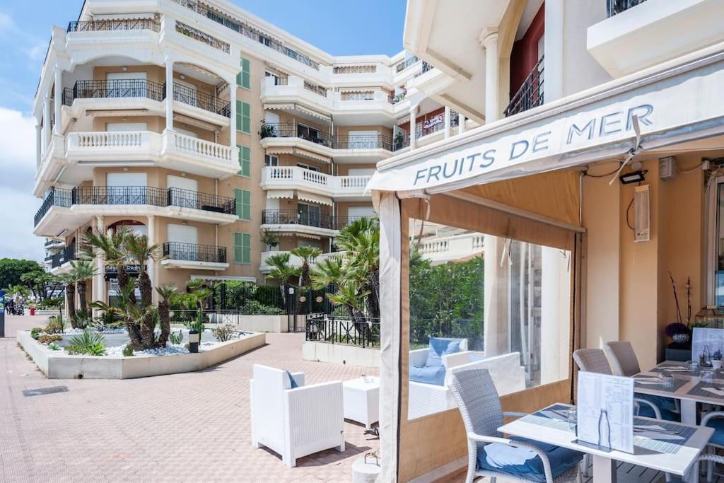 Superbe Studio Avec Terrasse En Front De Mer مينتون المظهر الخارجي الصورة